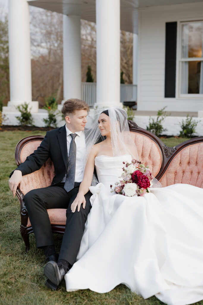 Wedding couple portraits at Abbott Mansion estate venue in North Georgia