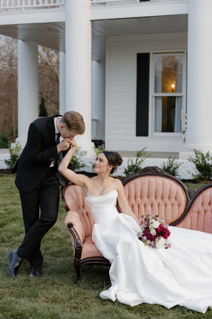 Wedding couple portraits at Abbott Mansion estate venue in North Georgia